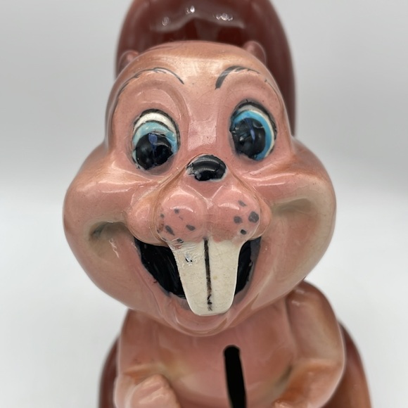 Sold *VINTAGE Kitschy SQUIRREL or Beaver 🐿️ RAZOR BANK / RAZOR HOLDER - Picture 6 of 8